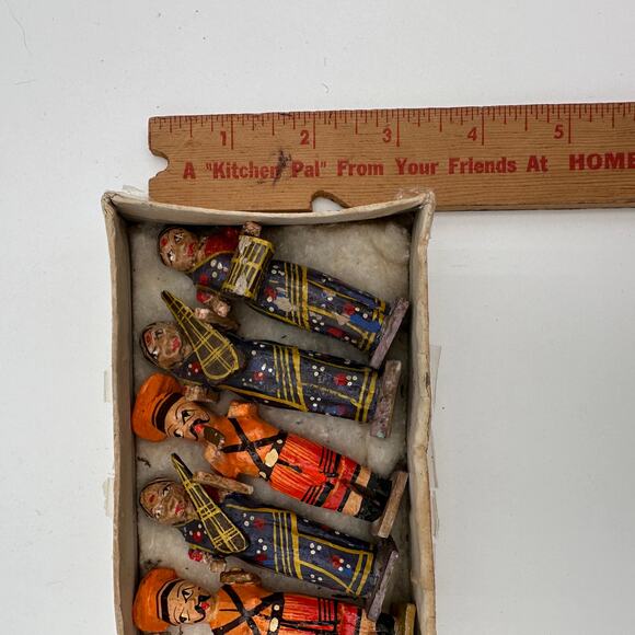 Vintage Russian Polychromed Carved Wood Marching Band Figures Set/8 Original Box - Picture 7 of 8